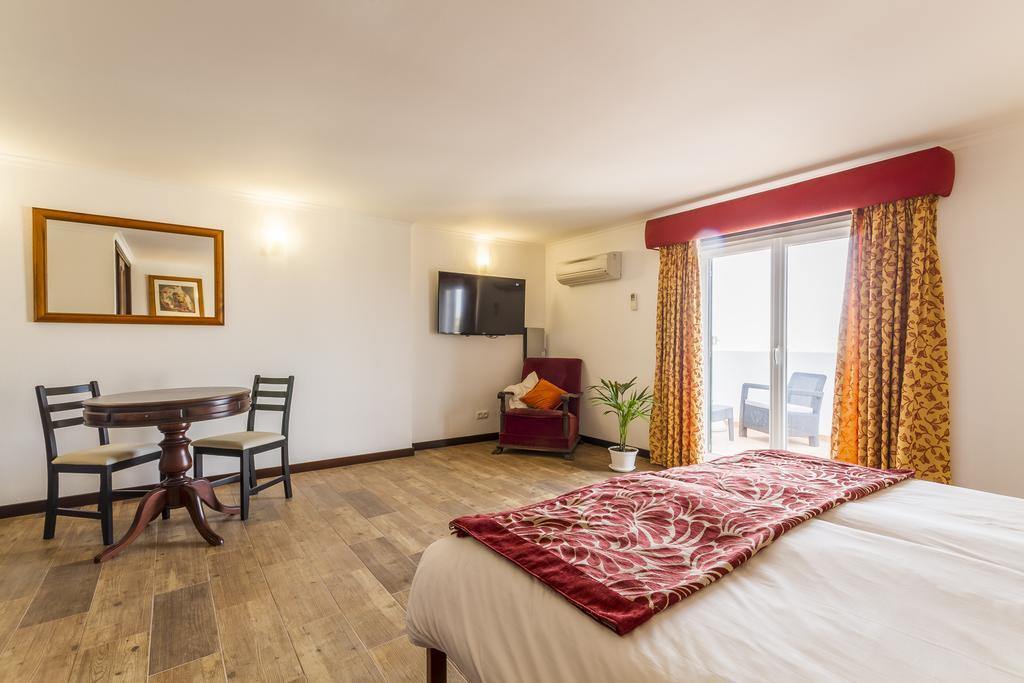 Hotel Holiday Lagos Pokój zdjęcie