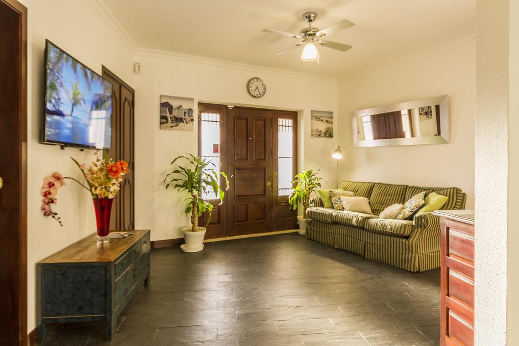 Hotel Holiday Lagos Zewnętrze zdjęcie
